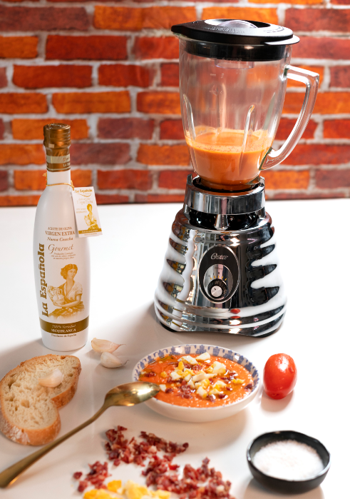 El salmorejo, la receta que une a Oster y La Española Aceites